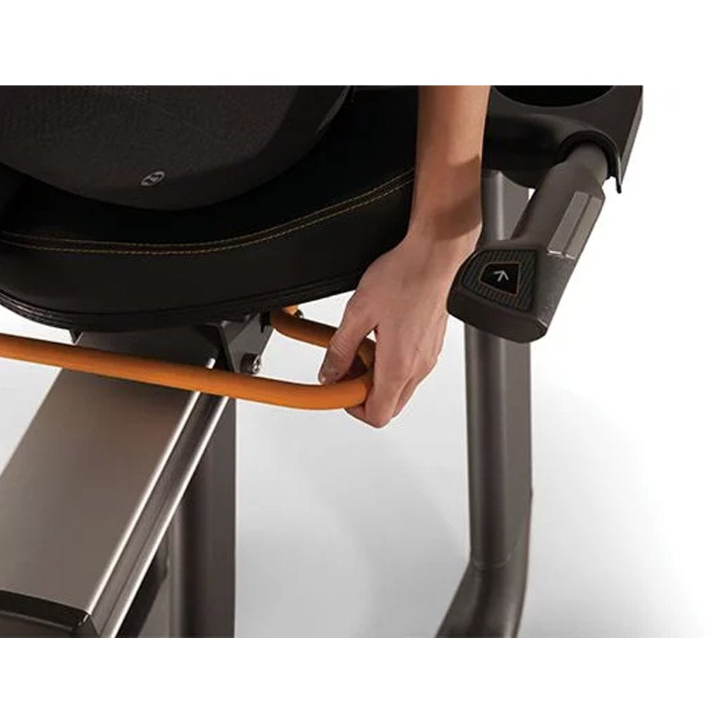 Matrix R50 Recumbent Bike with Console