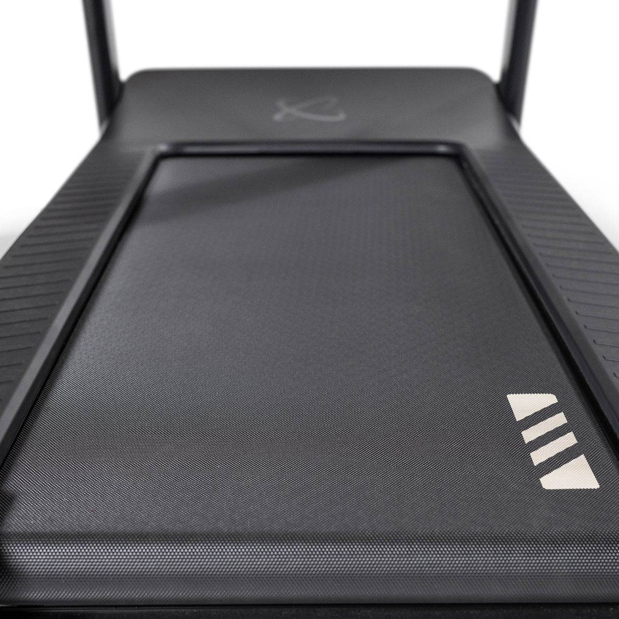 Inspire T7 Treadmill with 15 Inch LED Display Inspire Treadmill; Residentail Commercial Frame over 350lbs inspire_t7-treadmill-110v-with-15inch-led-display_view-8_8499112d-7368-4cee-85e4-c4f51bf13c1b